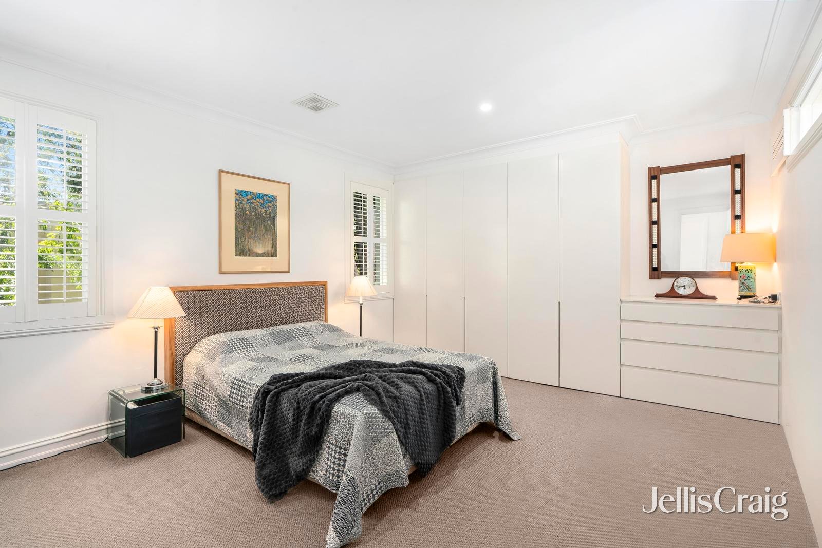 2/757 Malvern Road, Toorak image 6