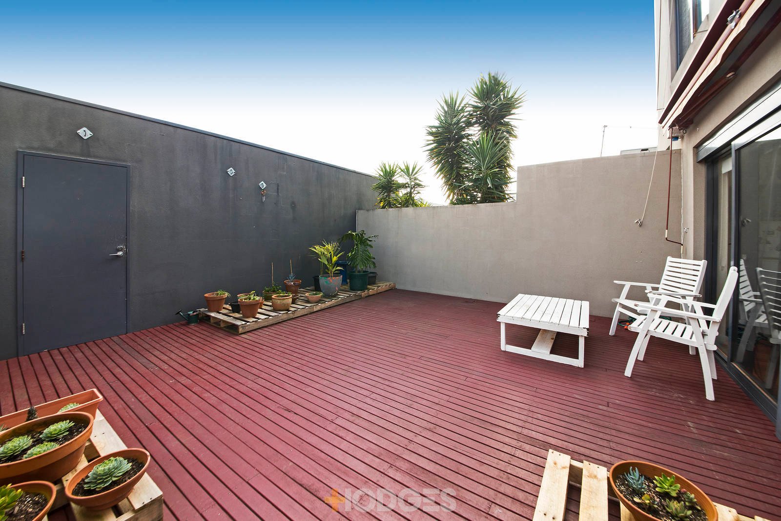 2 / 75A Tucker Road Bentleigh