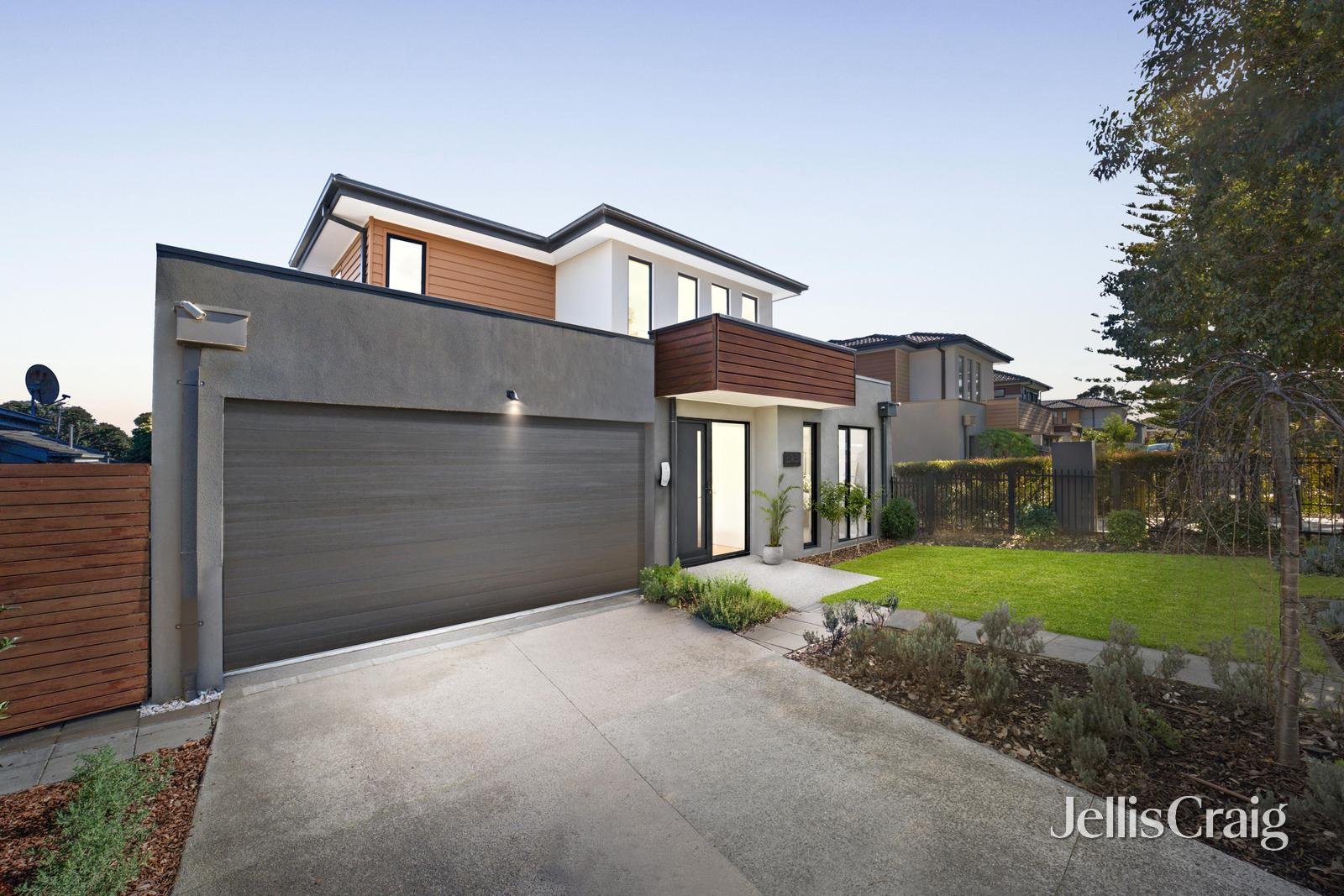 2/76-78 Mahoneys Road, Forest&nbsp;Hill image 2