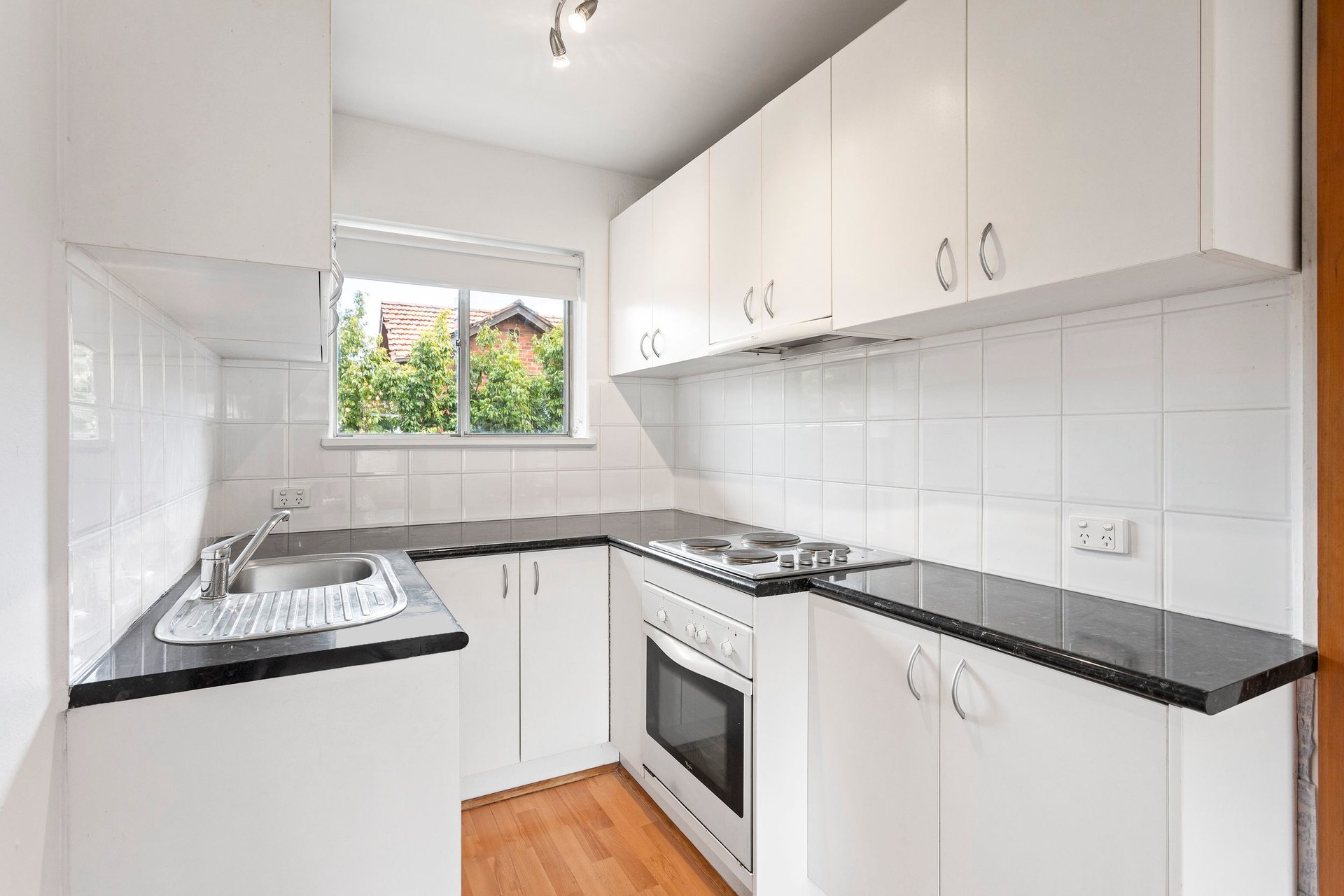 Property Gallery - Main Image