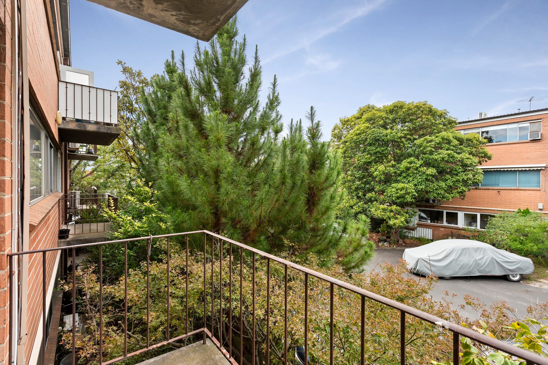 Property Gallery Thumbnail 7