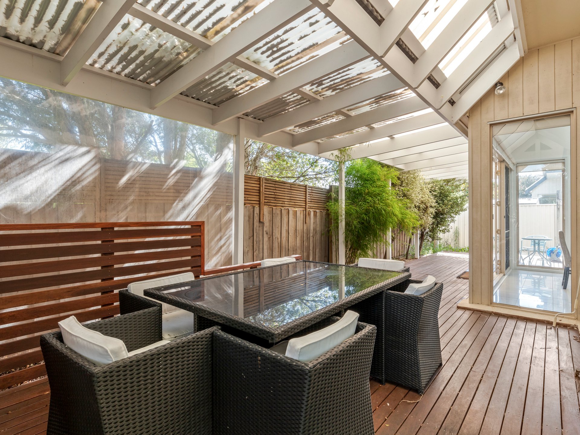Property Gallery Thumbnail 9