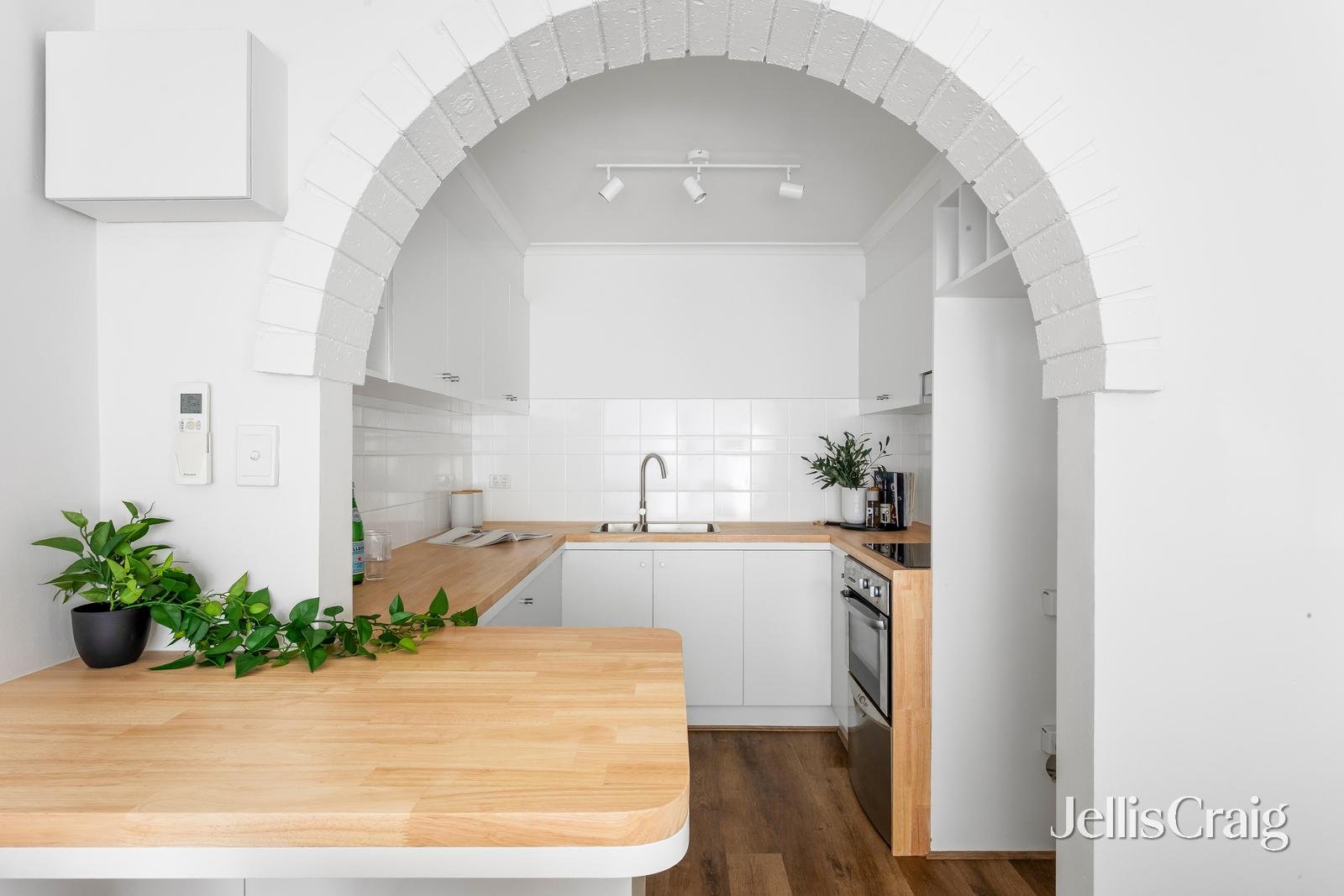 2/76 Type Street, Richmond image 5