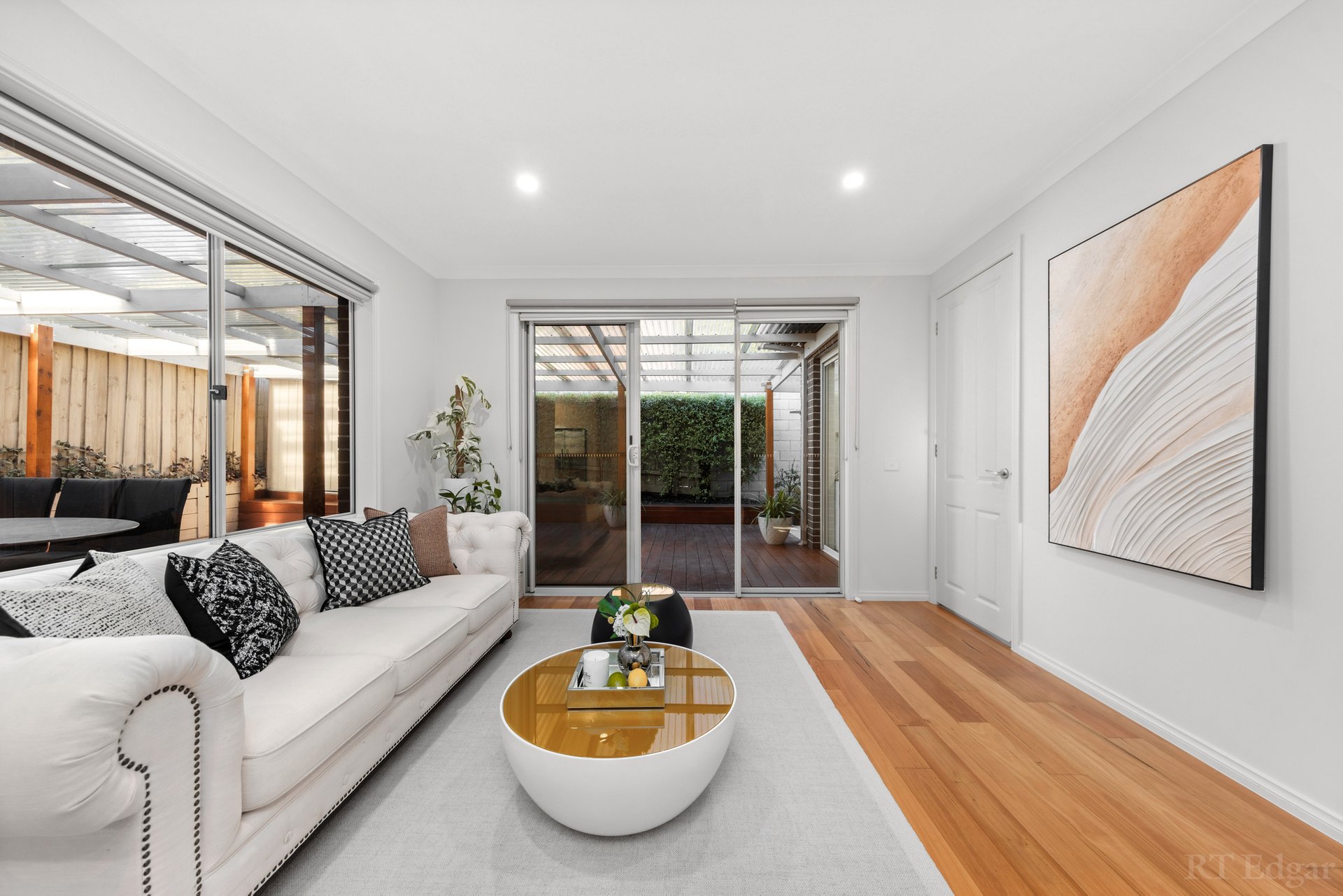 Property Gallery Thumbnail 4