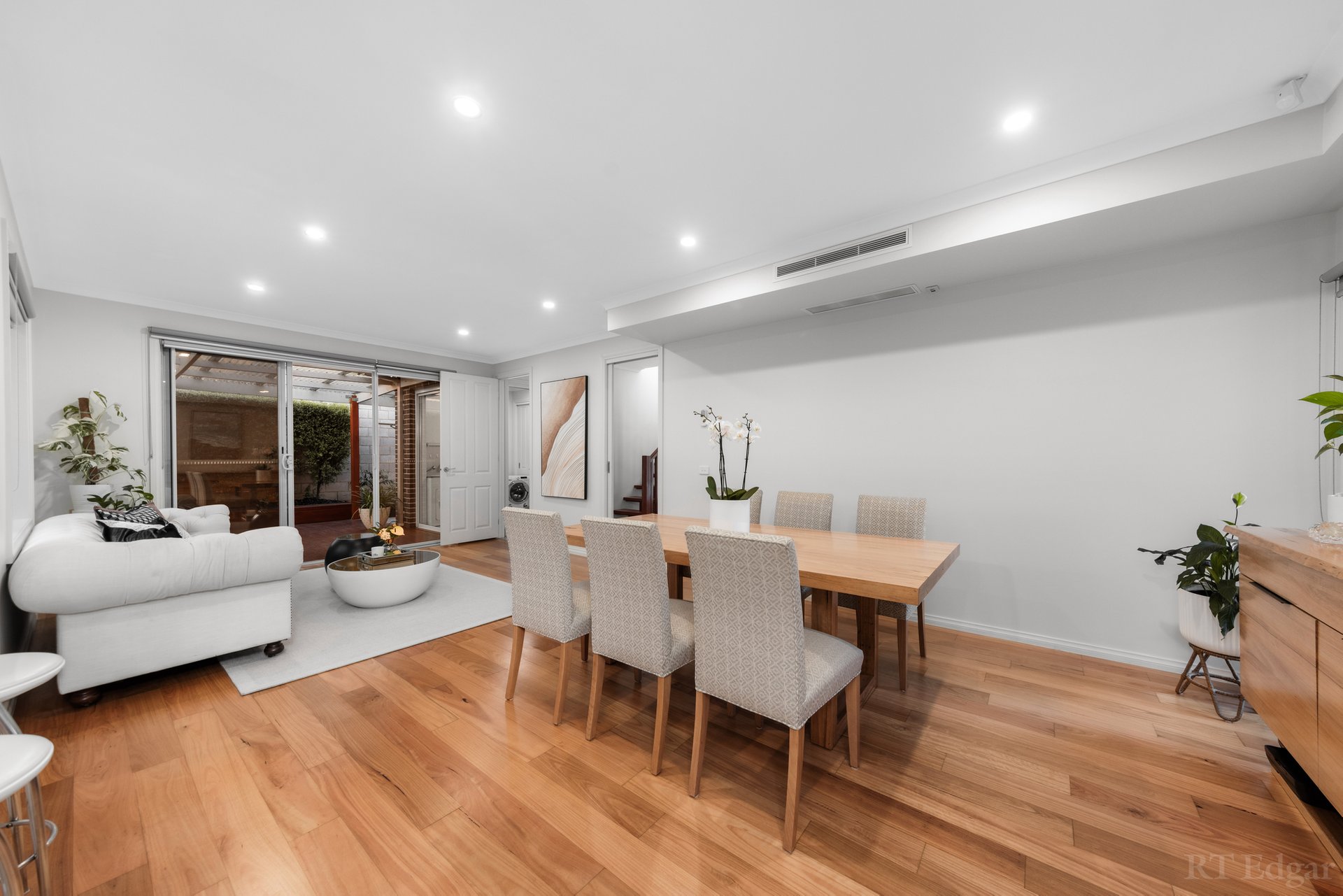 Property Gallery Thumbnail 5