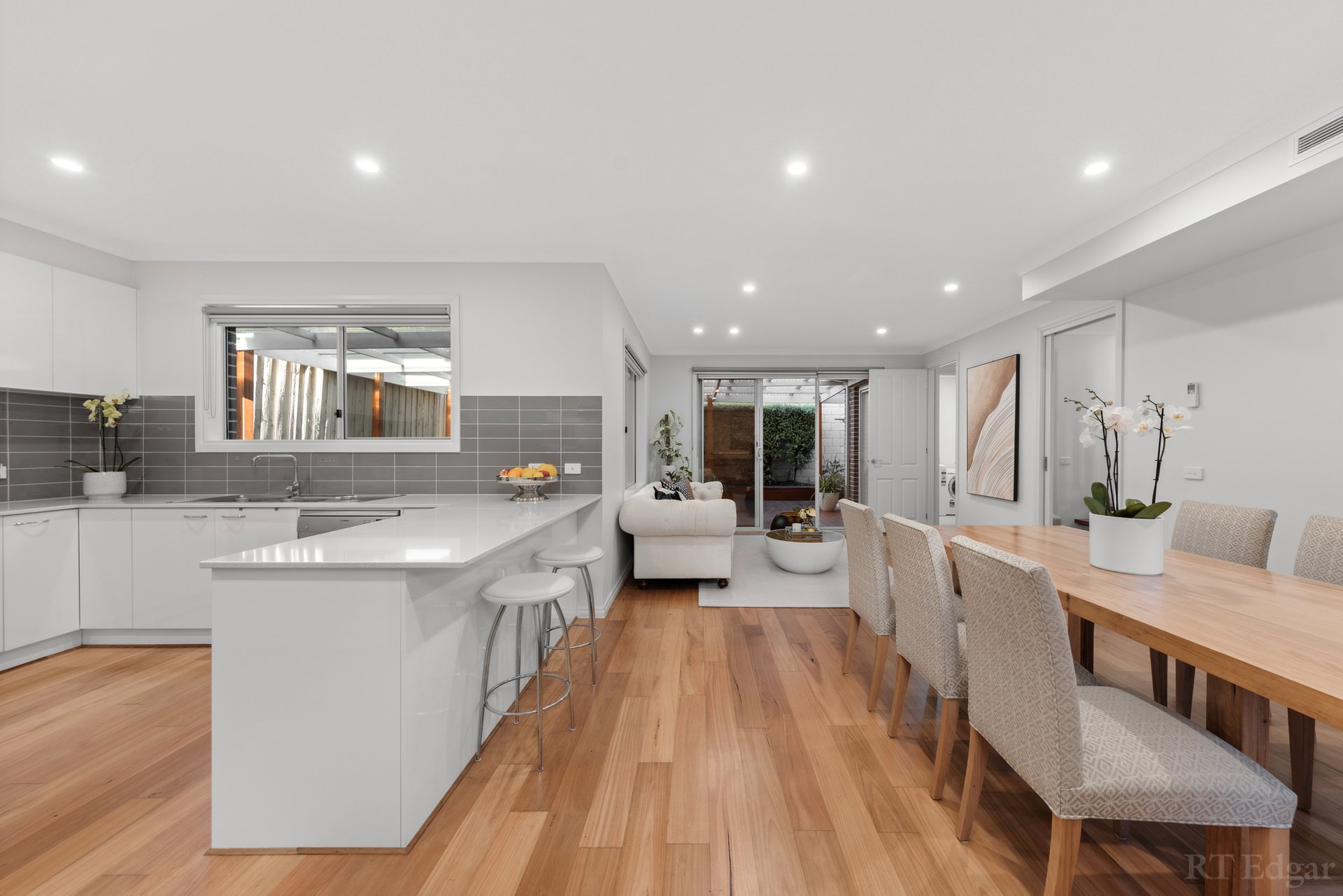 Property Gallery Thumbnail 7