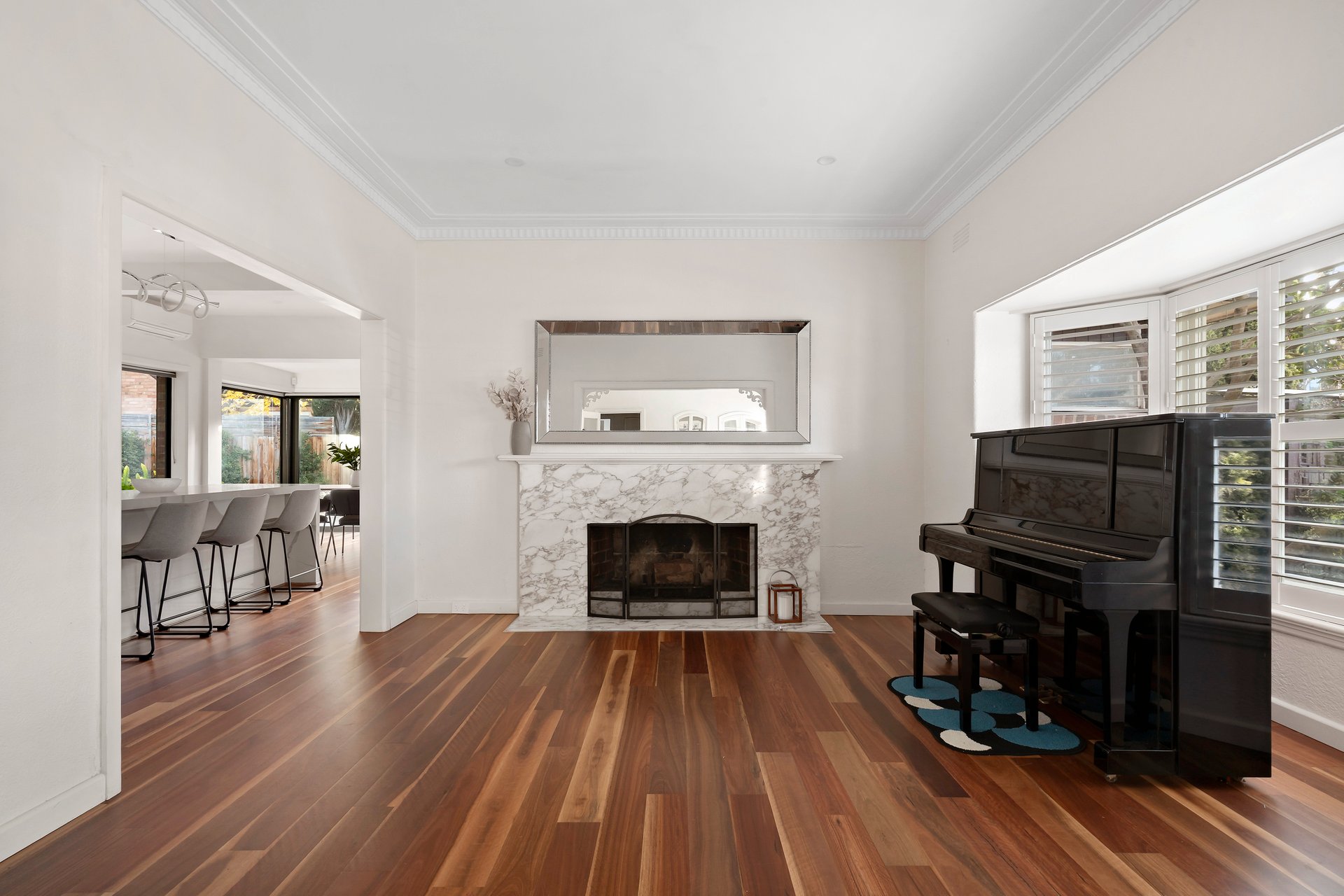 277 Napier Street, Strathmore image 5