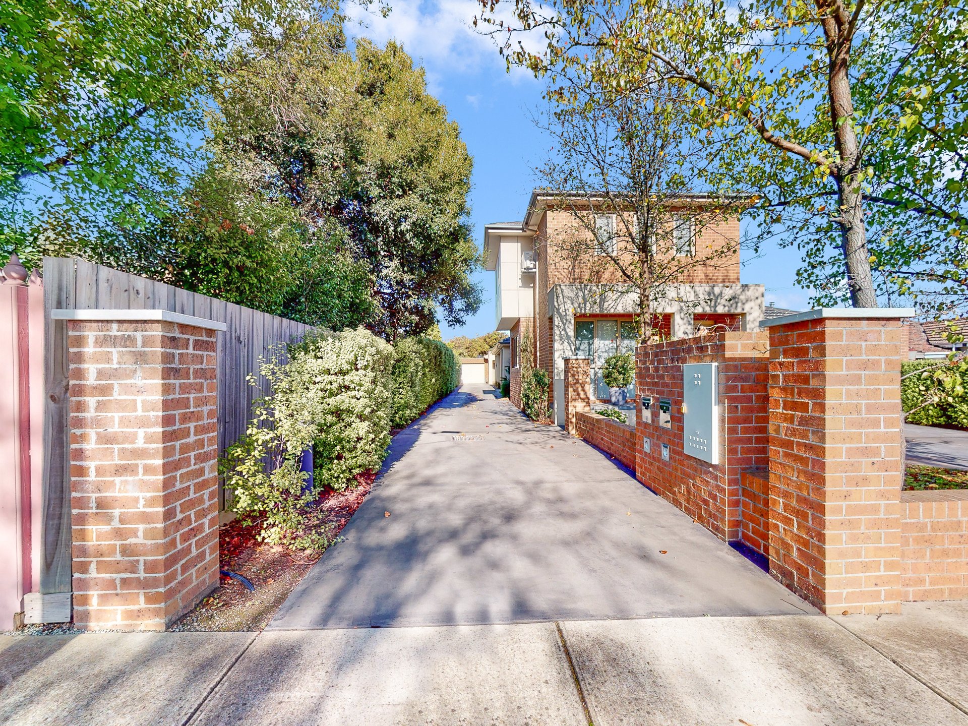 2/77 Shannon Street, Box&nbsp;Hill&nbsp;North image 1