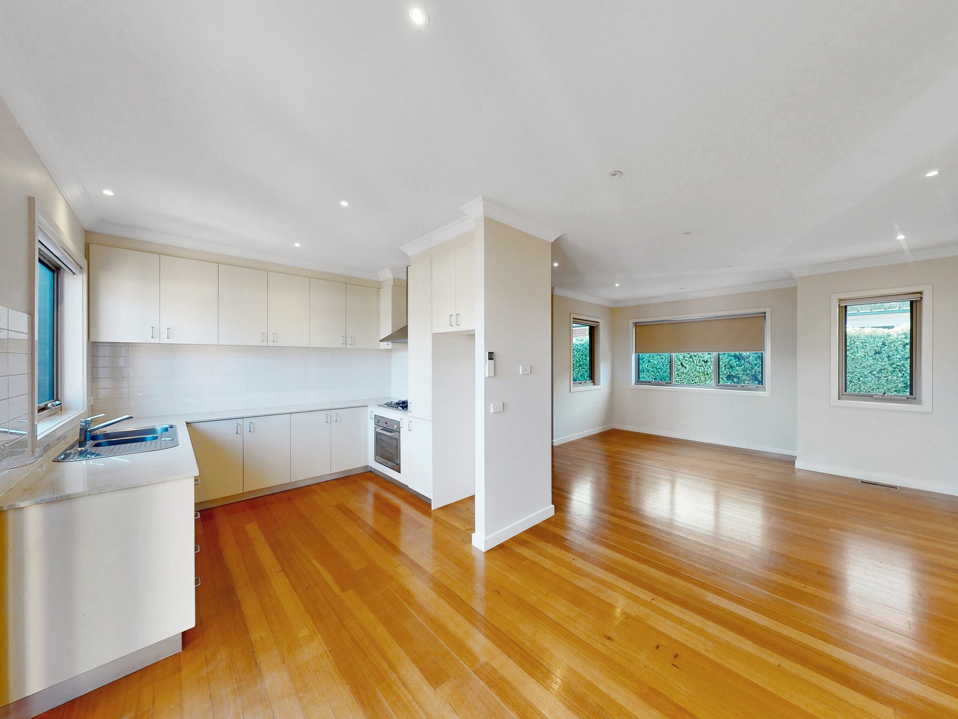 2/77 Shannon Street, Box&nbsp;Hill&nbsp;North image 2