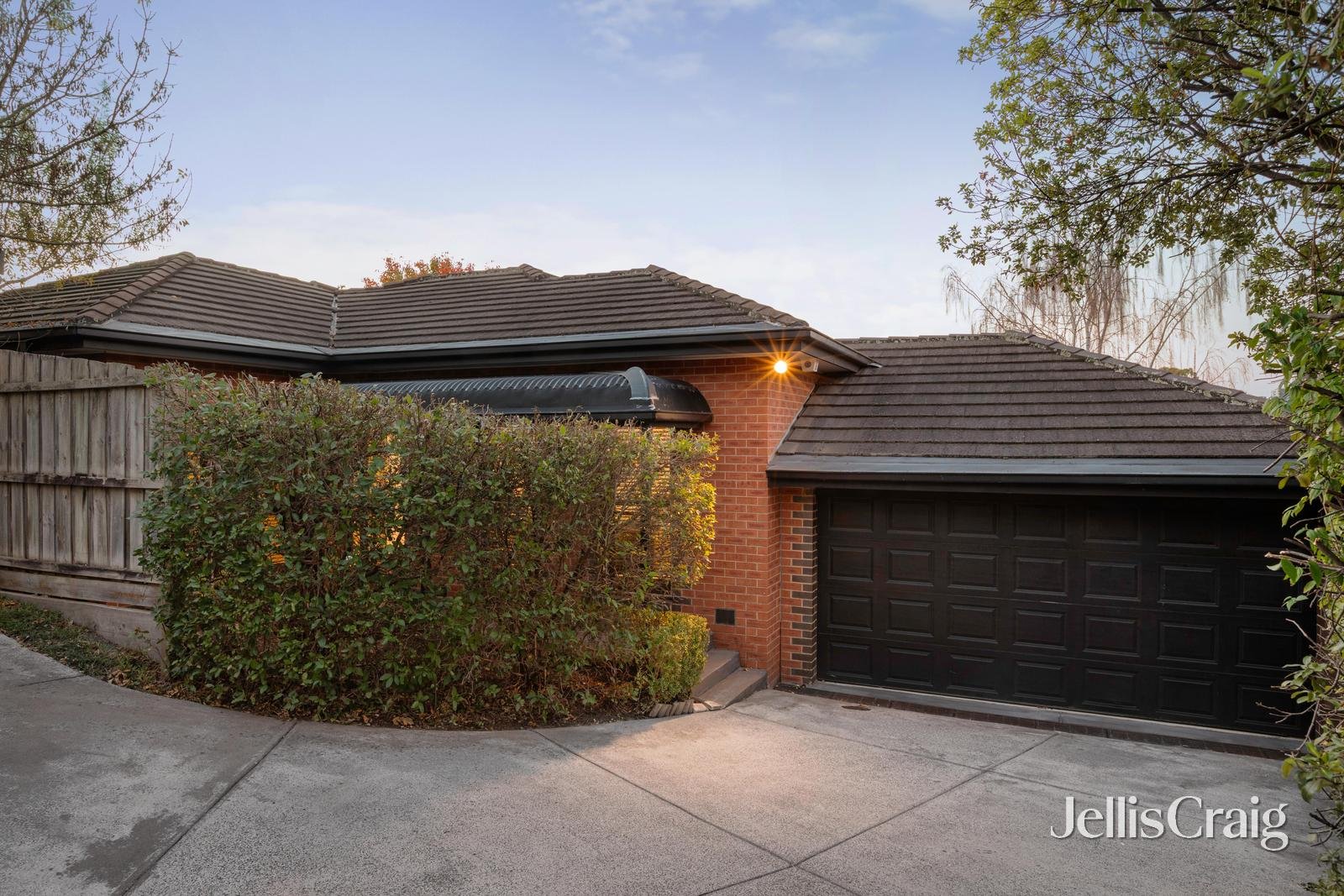2/777 Canterbury Road, Surrey&nbsp;Hills image 8