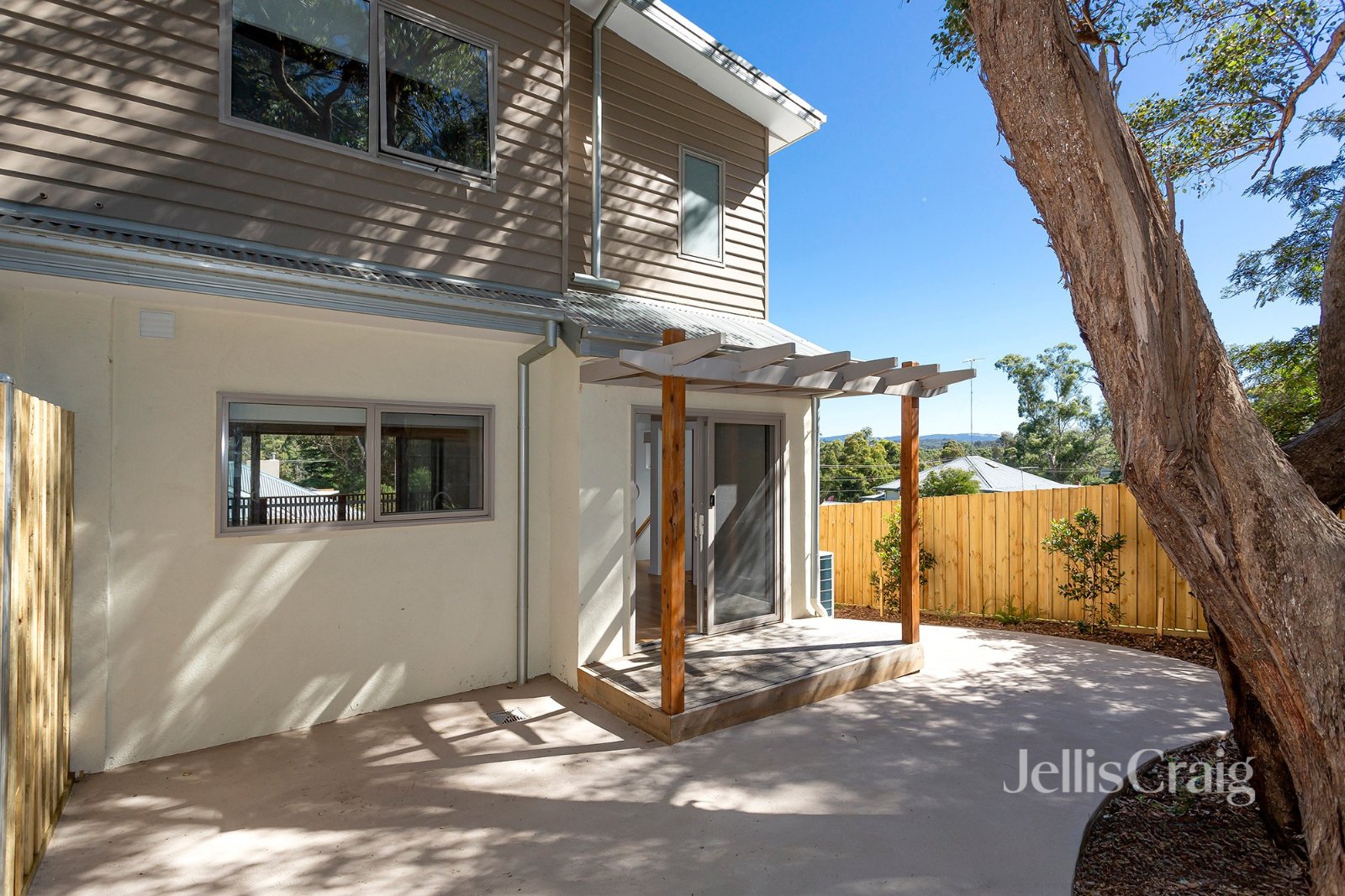 2/778 Heidelberg Kinglake Road, Hurstbridge image 8