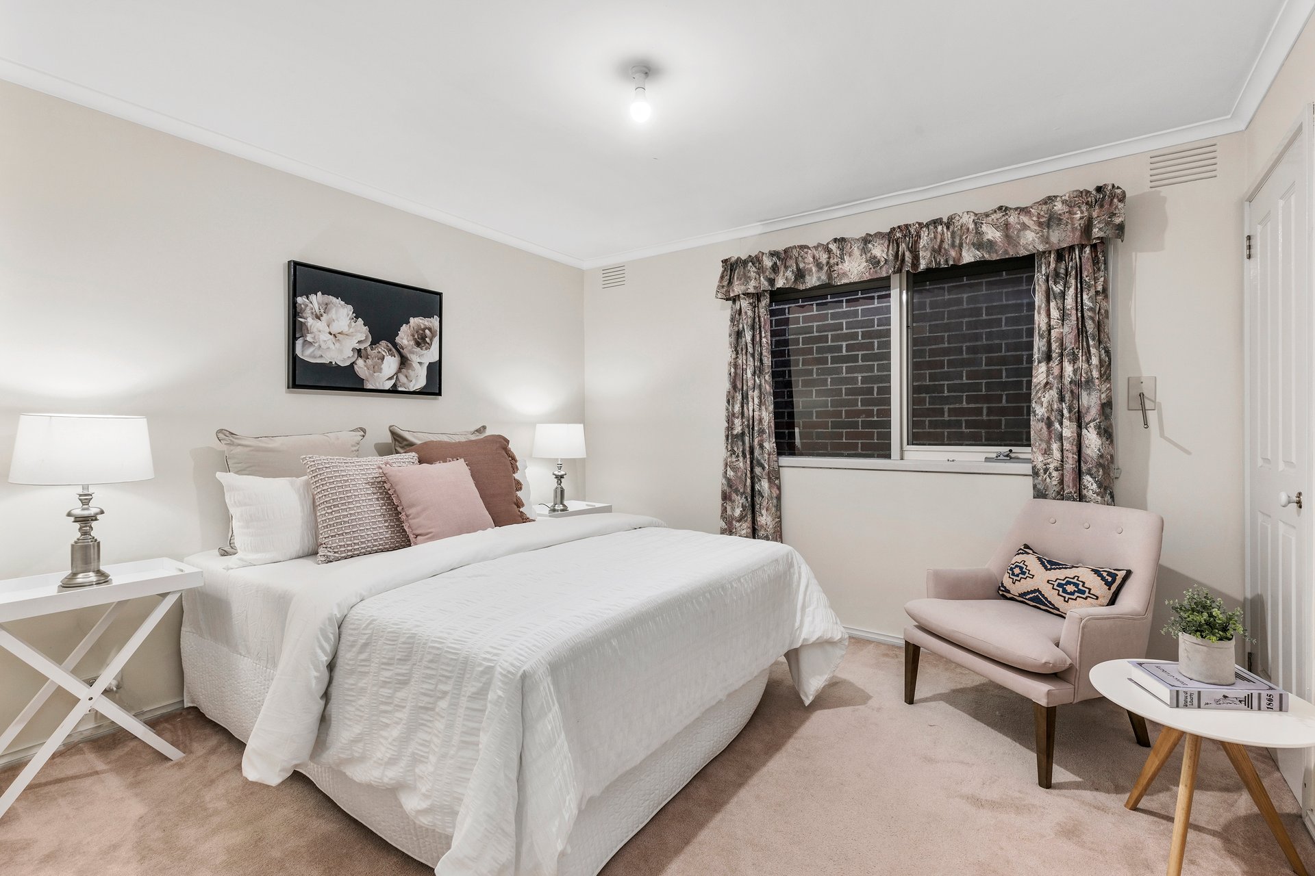 278 Brandon Park Drive, Wheelers Hill image 7