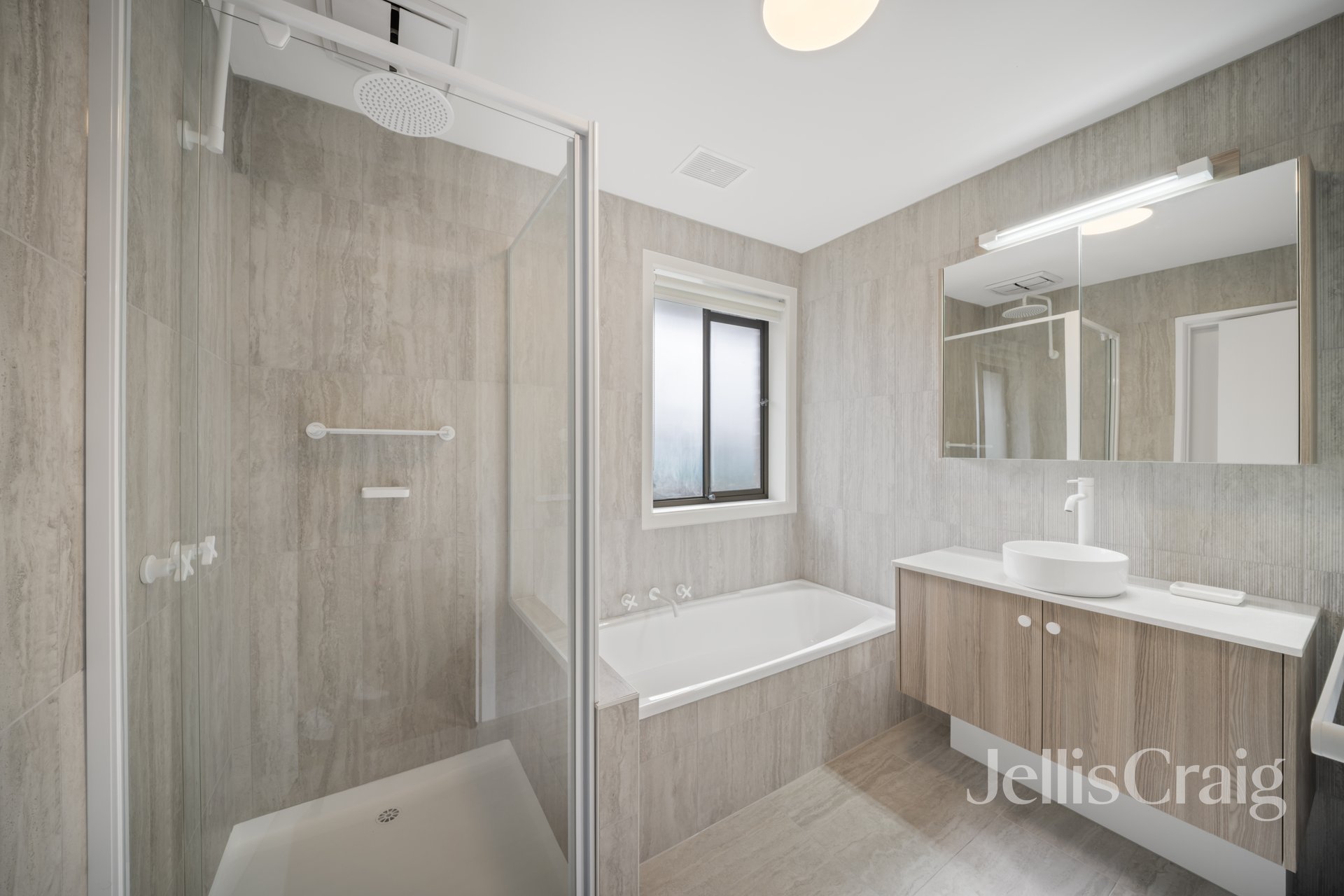 2/78 Ferntree Gully Road, Oakleigh&nbsp;East image 8