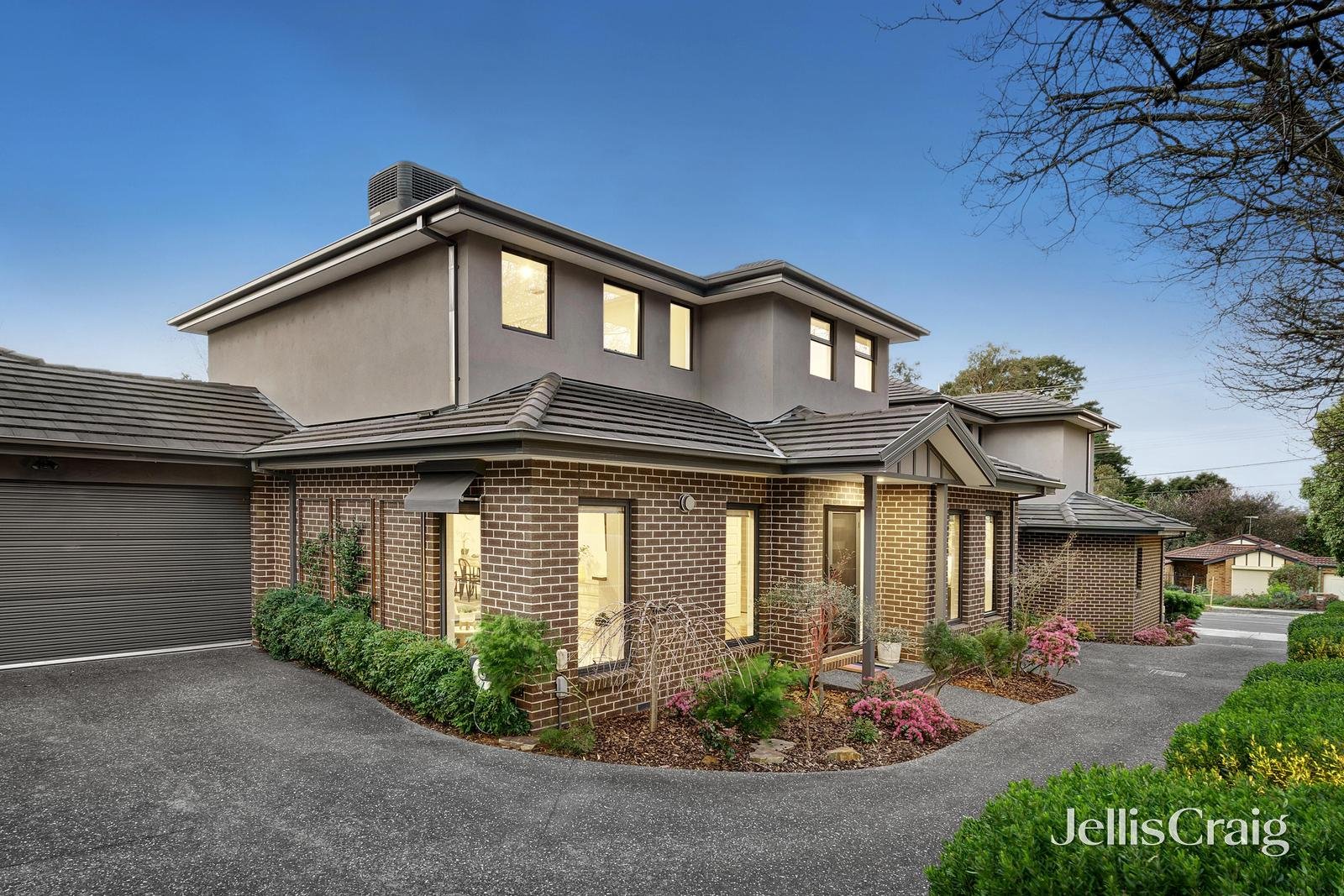 2/78 Purches Street, Mitcham image 2