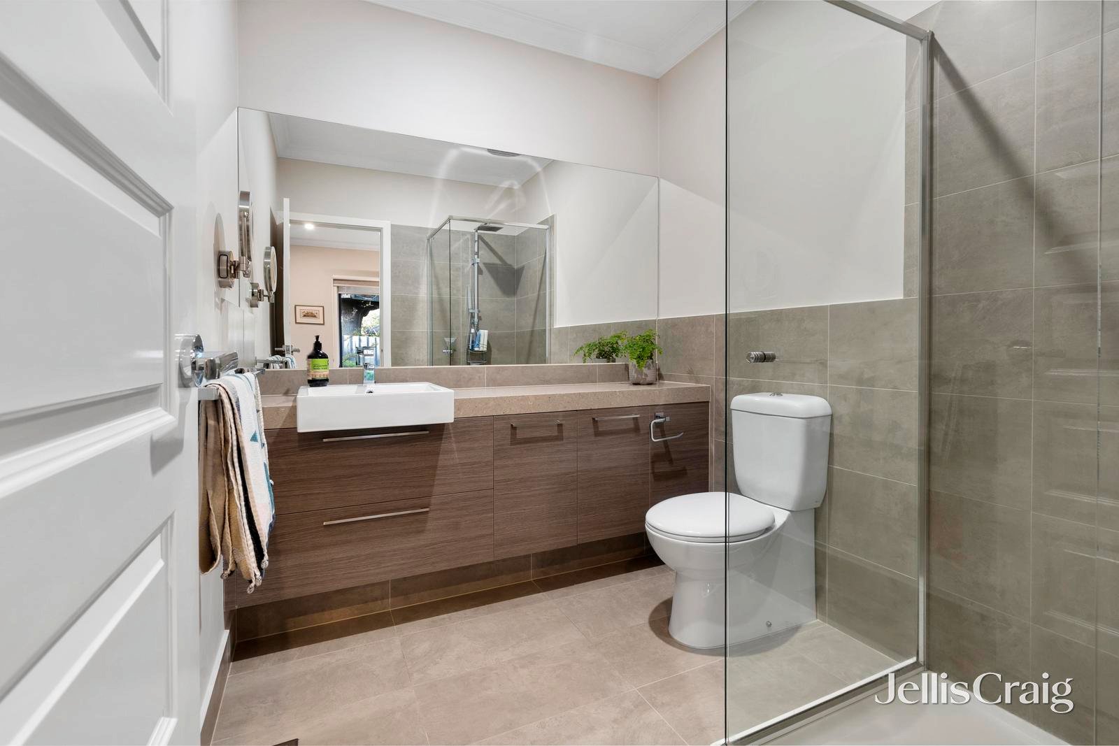 2/78 Purches Street, Mitcham image 8