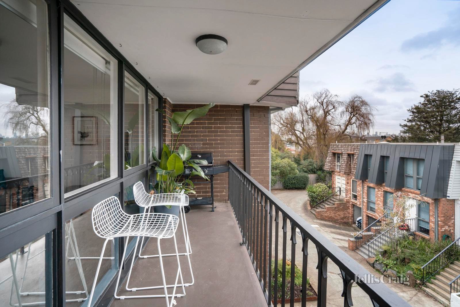 27/8 The Strand, Williamstown image 5