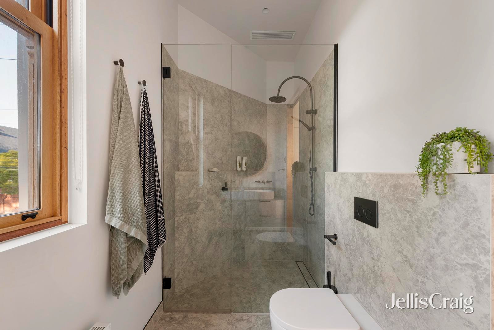 278 Wellington Street, Collingwood image 9