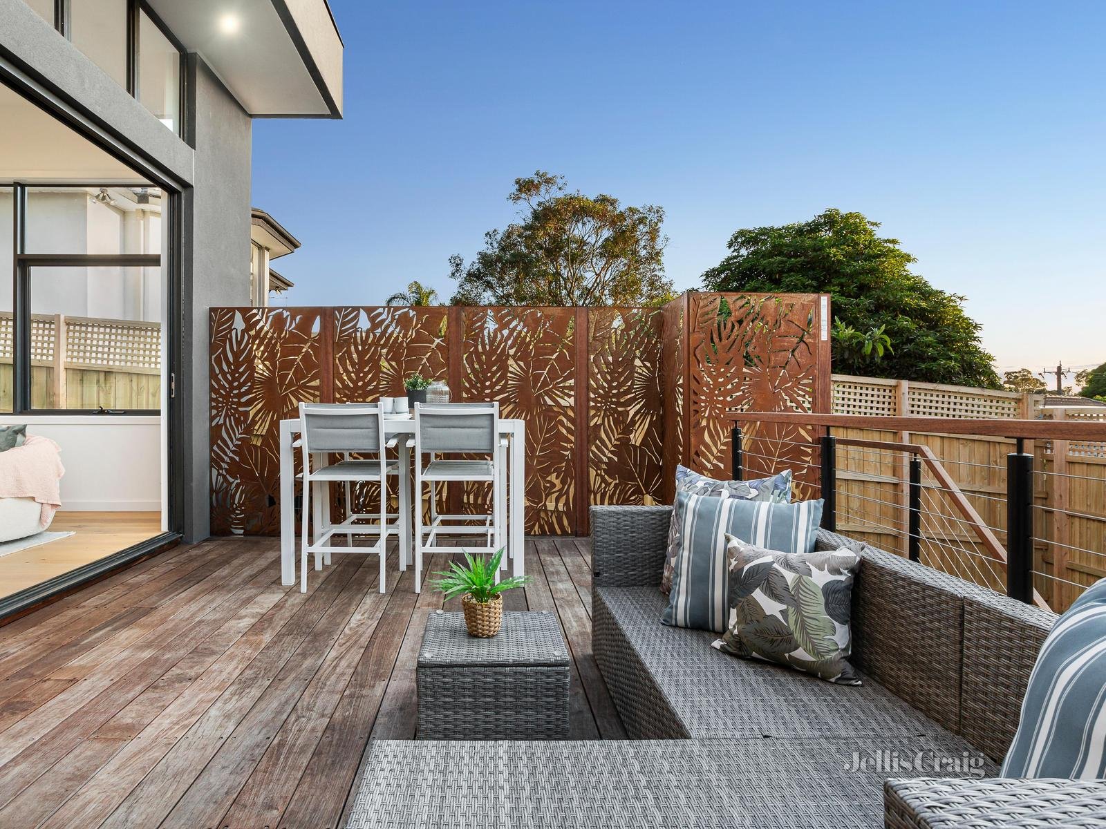 279 Blackburn Road, Doncaster East image 9