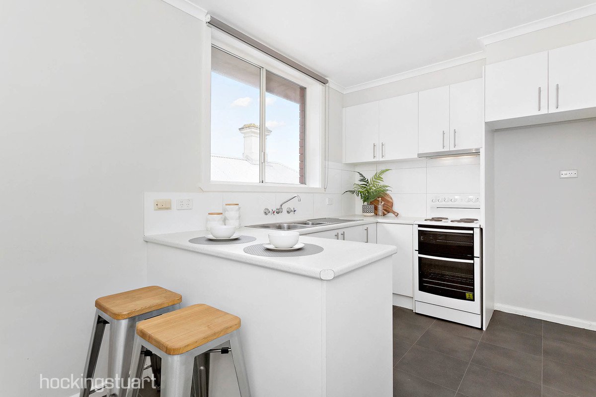 2/79 Haines Street, Hawthorn image 6
