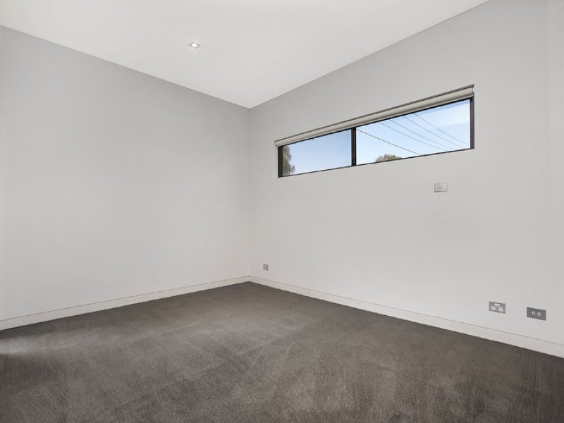 2/79 Marine Parade, Elwood image 9