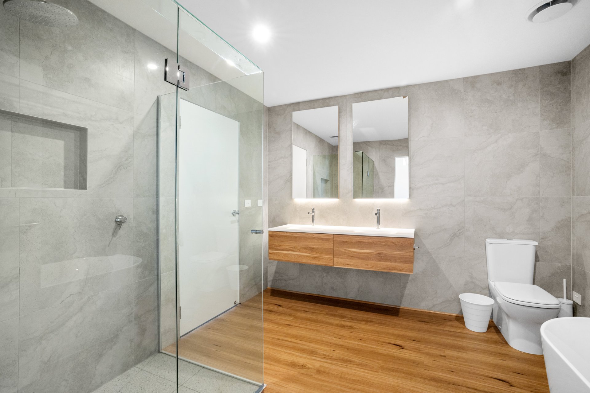 2/79 The Esplanade, Torquay image 5