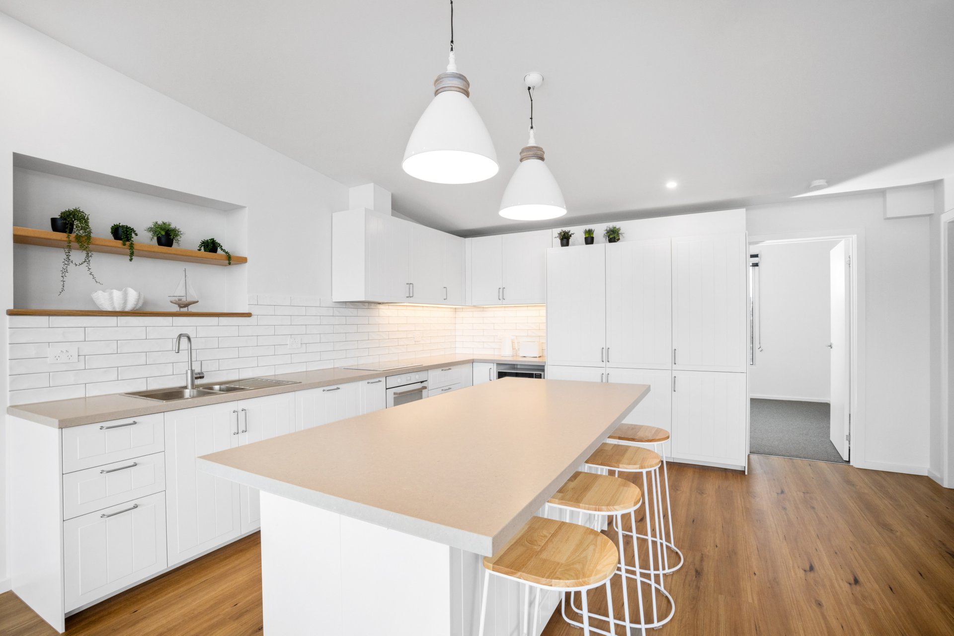 2/79 The Esplanade, Torquay image 2