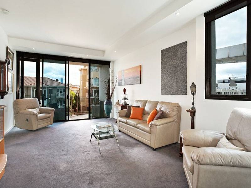 27/95 Rouse Street, Port Melbourne image 3