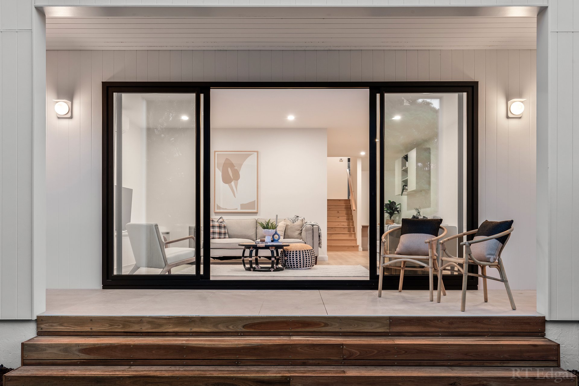 Property Gallery Thumbnail 12