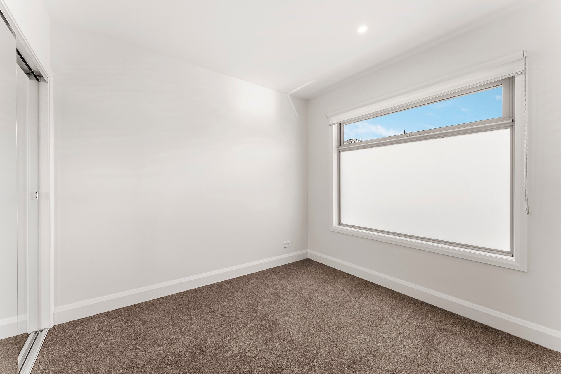 27A Heyington Avenue, Doncaster image 9