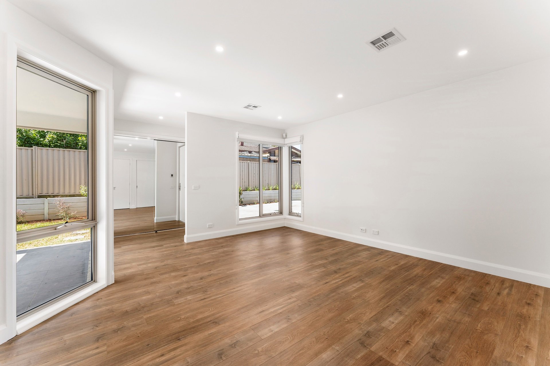 27A Heyington Avenue, Doncaster image 5