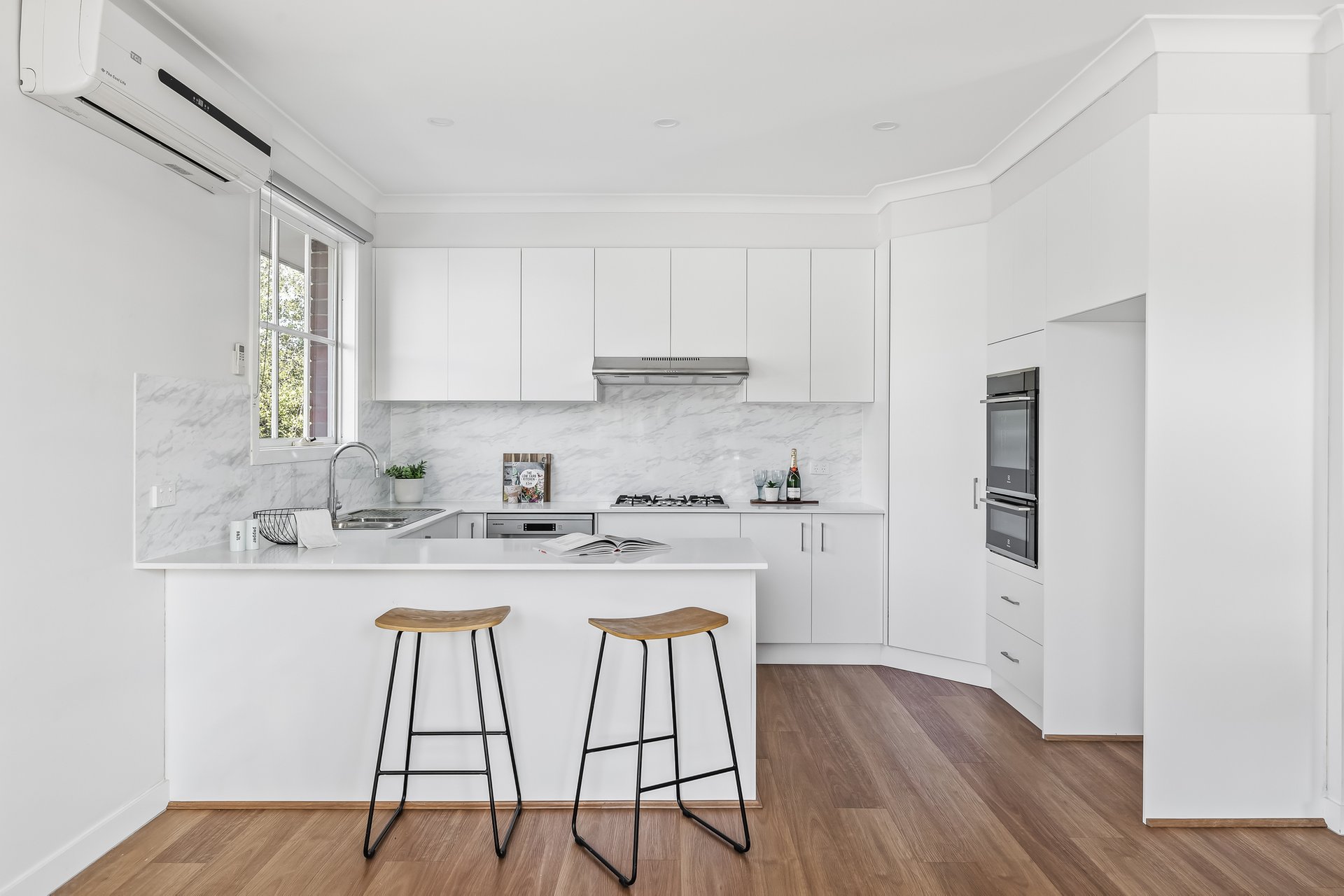 Property Gallery Thumbnail 5