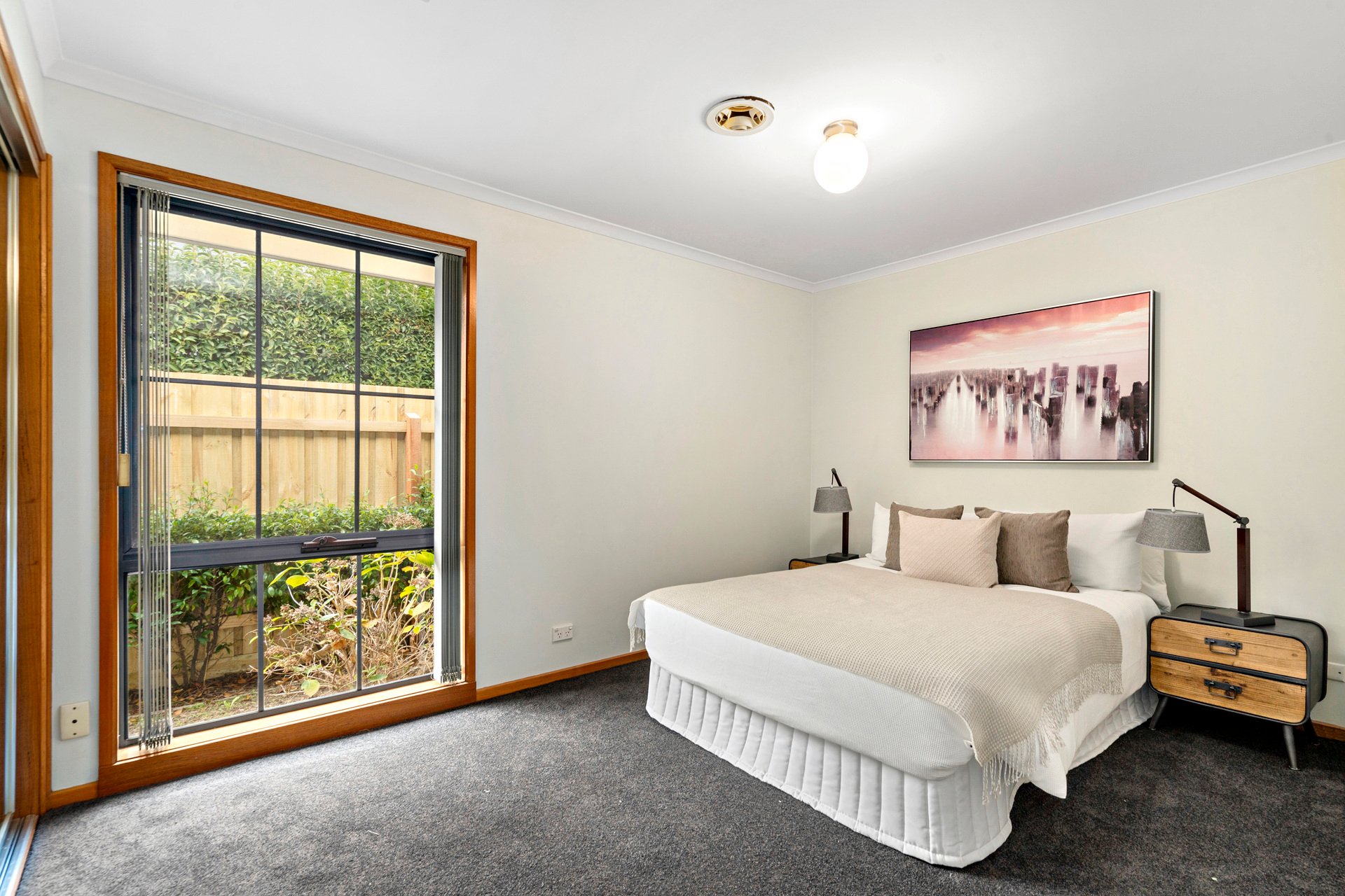 Property Gallery Thumbnail 8