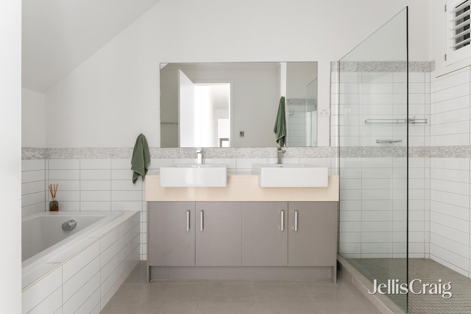 27A The Strand, Williamstown image 11