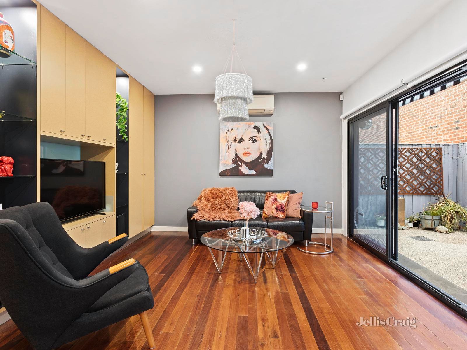 27B Barrow Street, Brunswick image 2