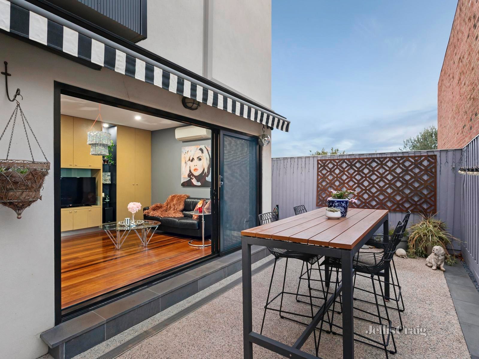 27B Barrow Street, Brunswick image 9