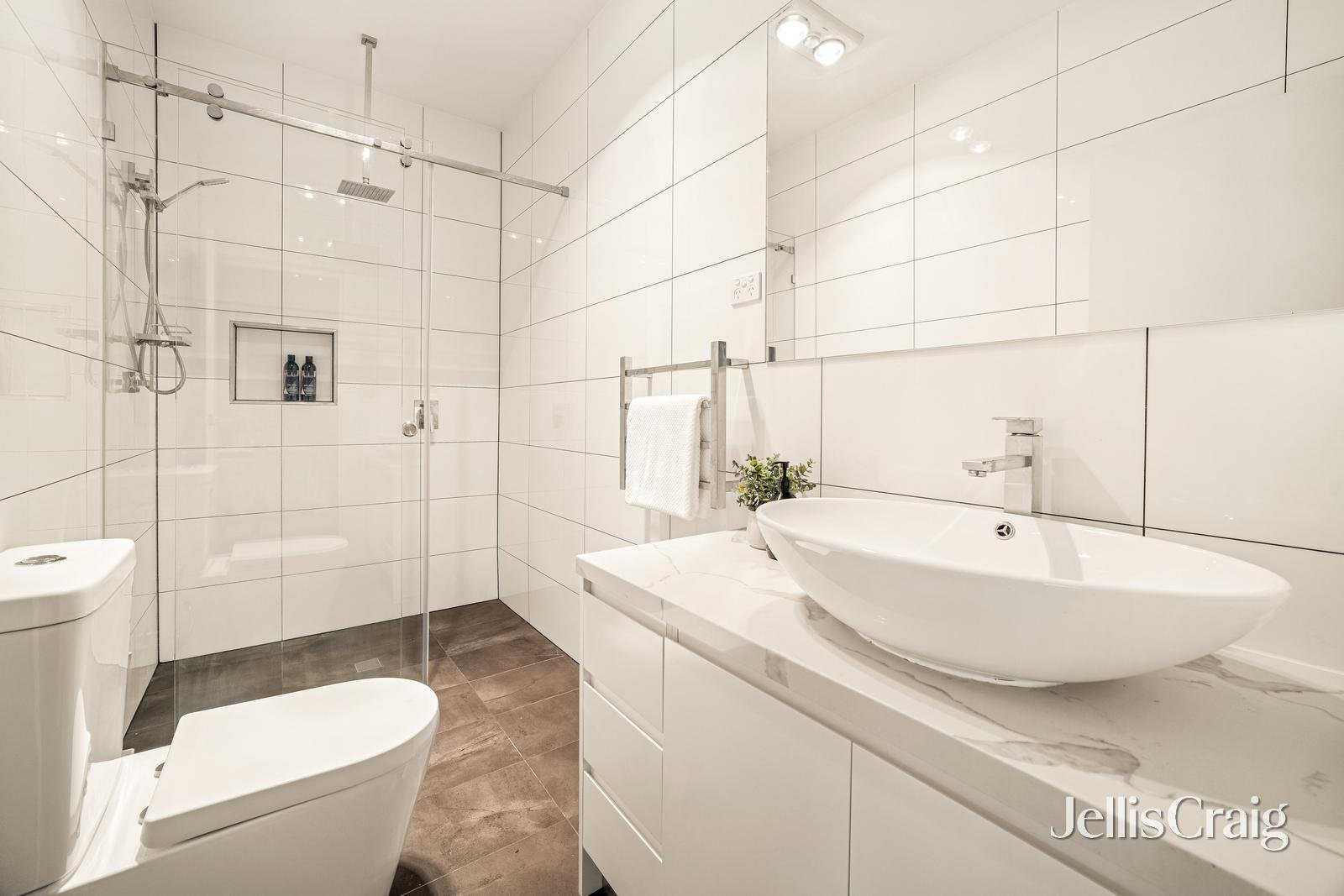 27B Follett Road, Cheltenham image 9