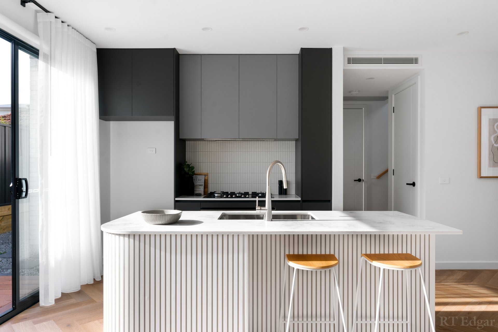 Property Gallery Thumbnail 5