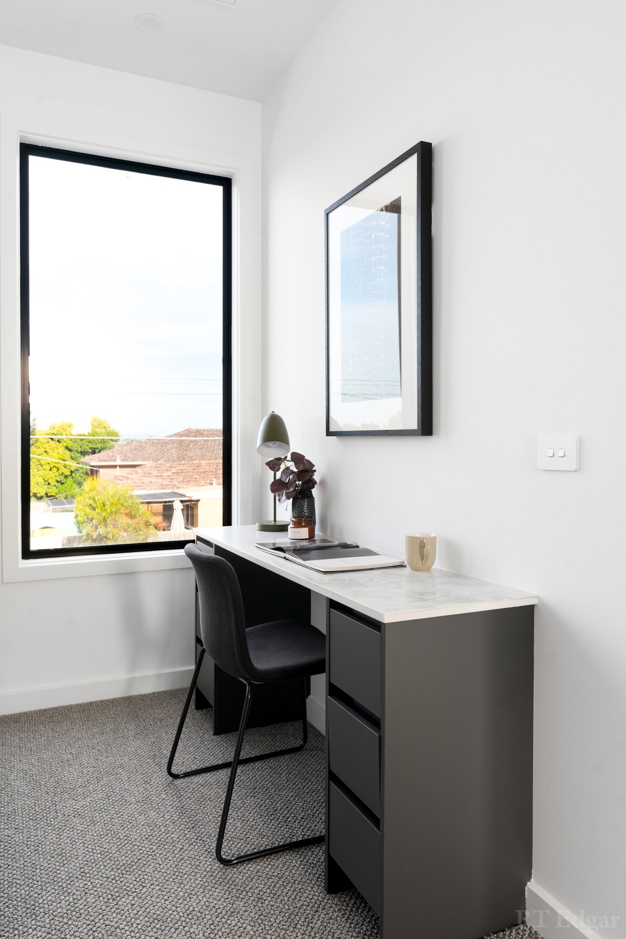 Property Gallery Thumbnail 8