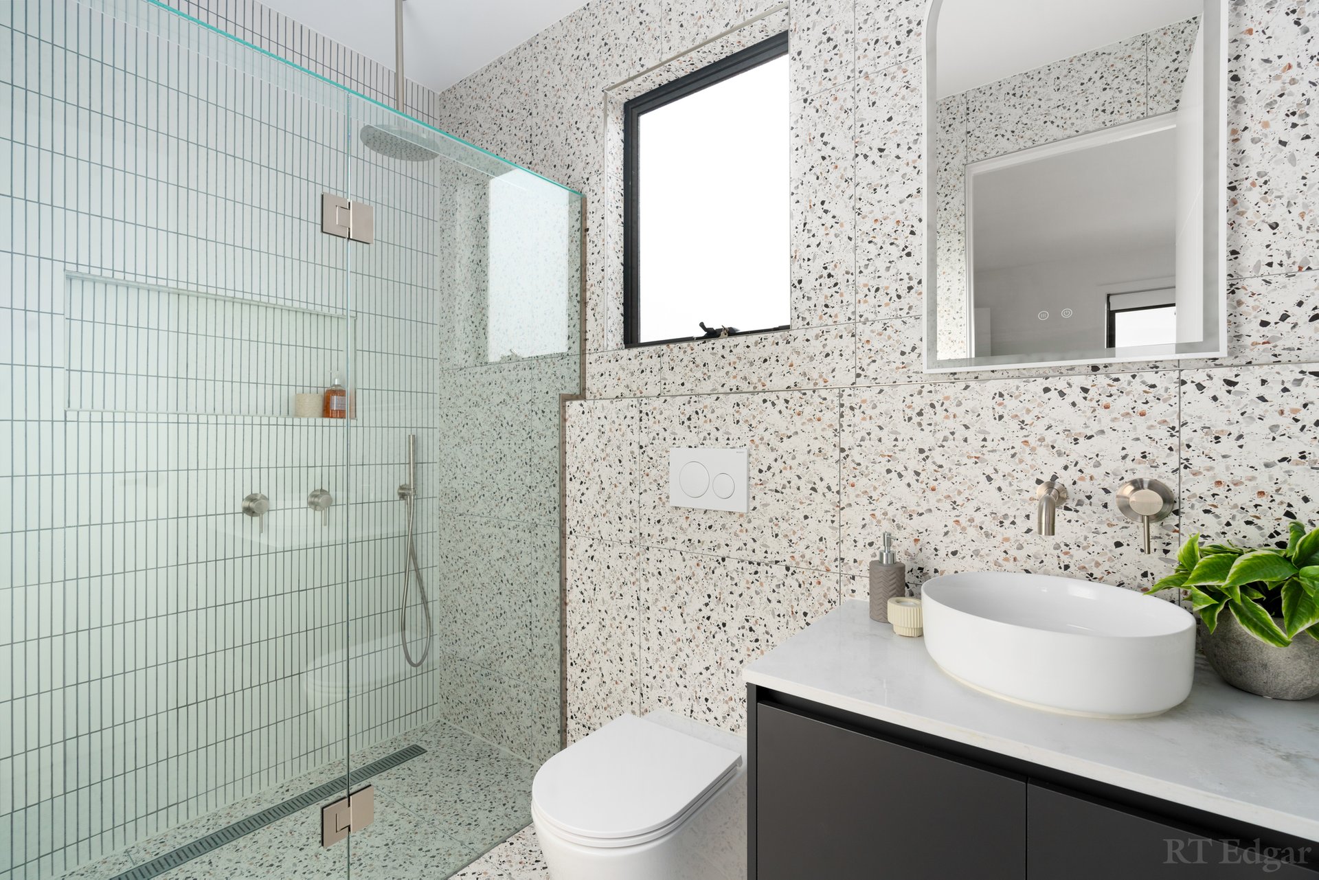 Property Gallery Thumbnail 15