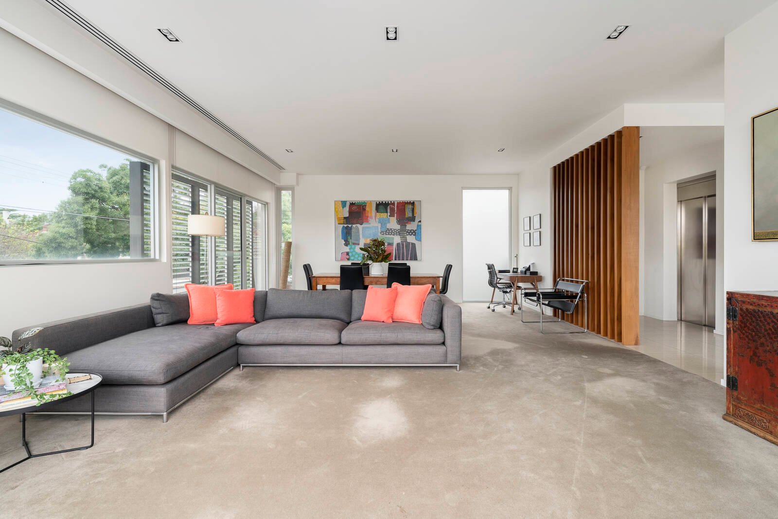 Property Gallery Thumbnail 2