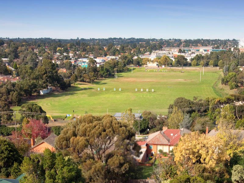 28-30 Sweetland Road, Box Hill image 4