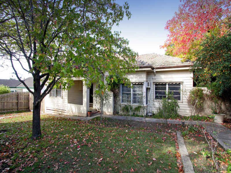 28-30 Sweetland Road, Box Hill image 5