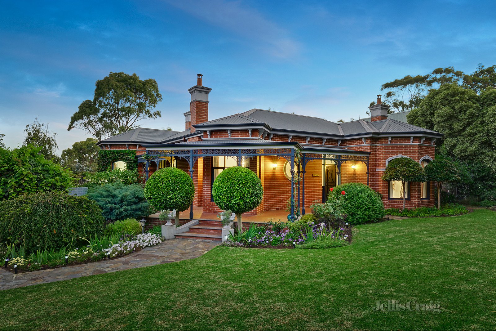 28-30 Yarraduct Place South, Croydon image 2