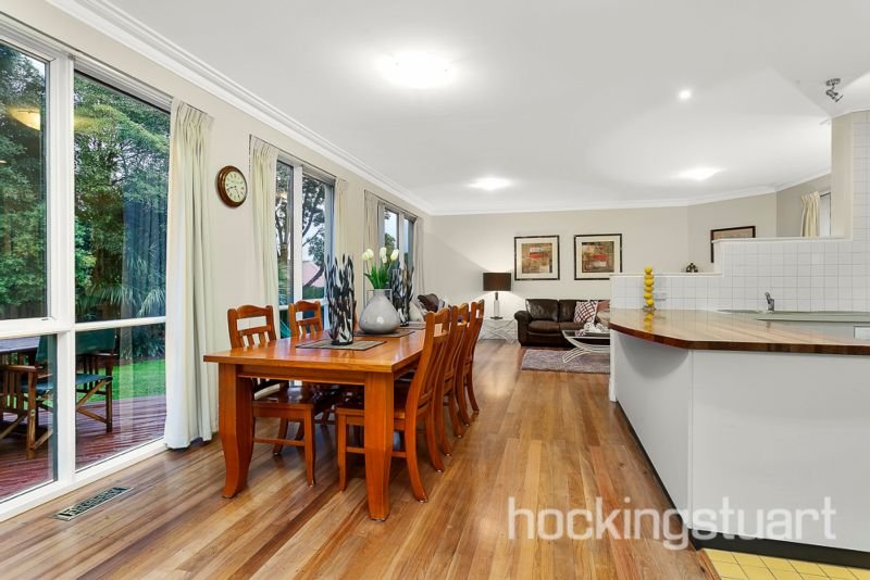 28 Acacia Street, Box Hill image 5