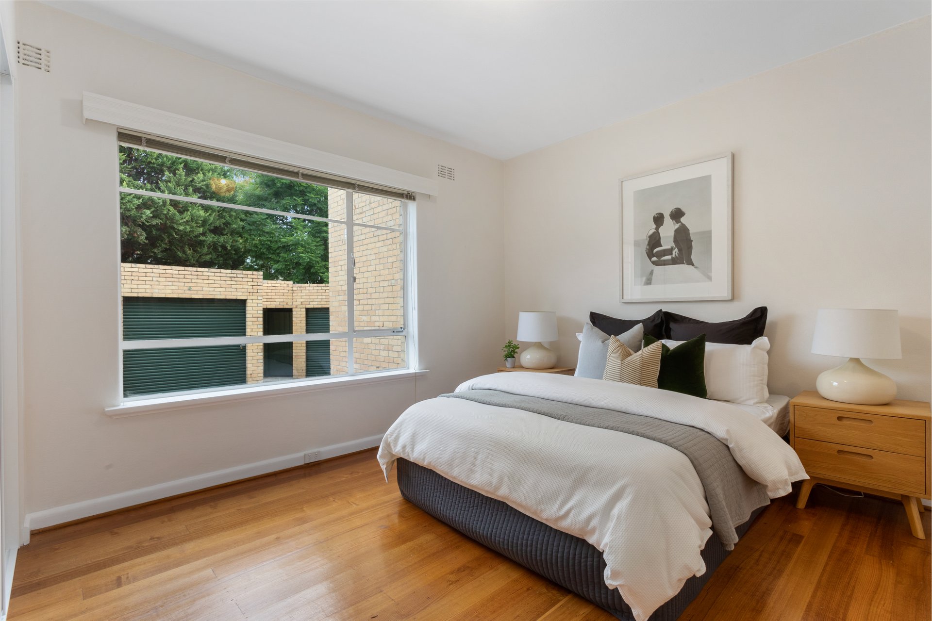 2/8 Albion Street, Surrey Hills image 3