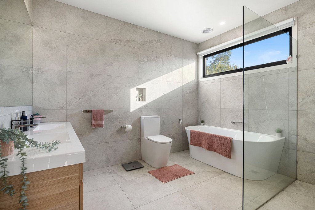 28 Alexandra Crescent RYE