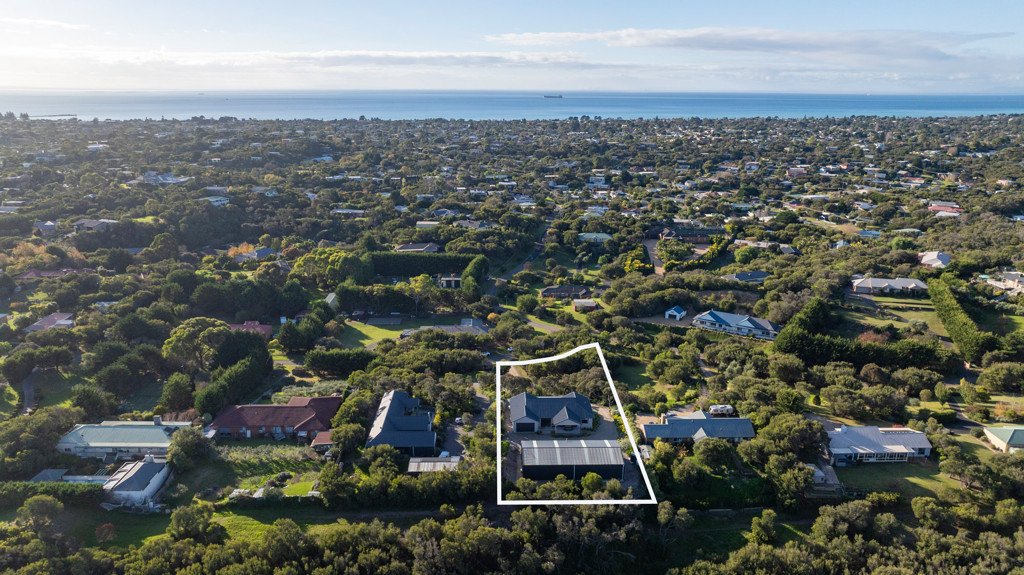 28 Alexandra Crescent RYE