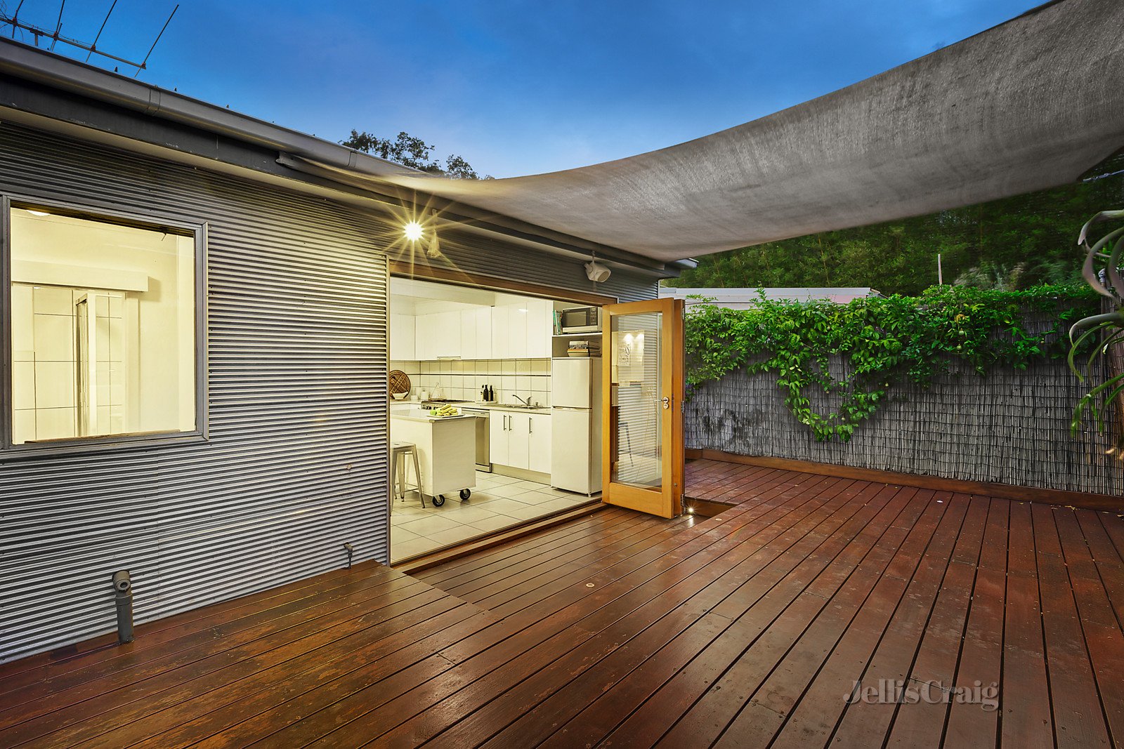 28 Alfred Street, North Melbourne image 7