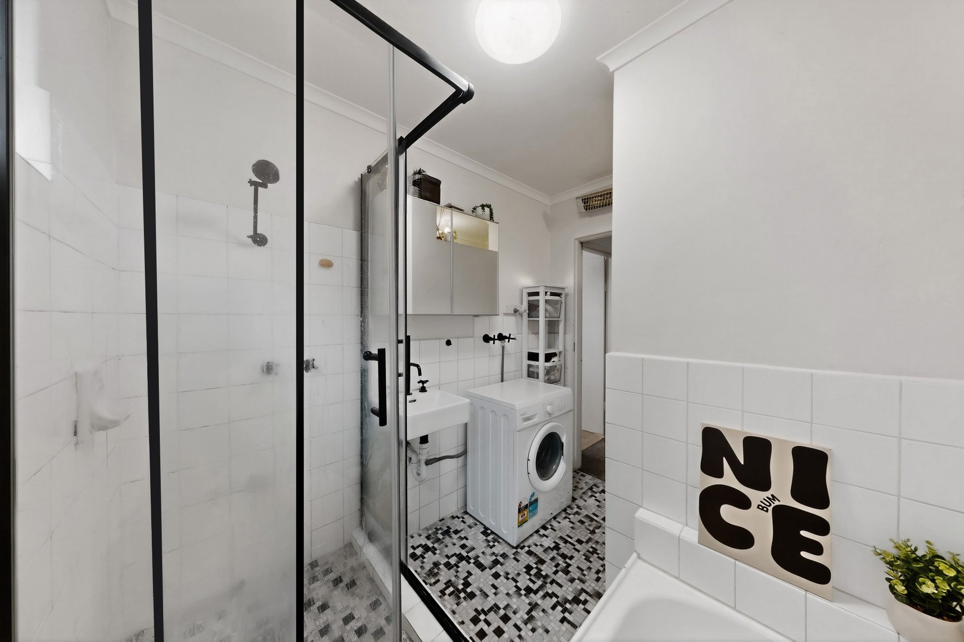 2/8 Alicia Street, Hampton image 13