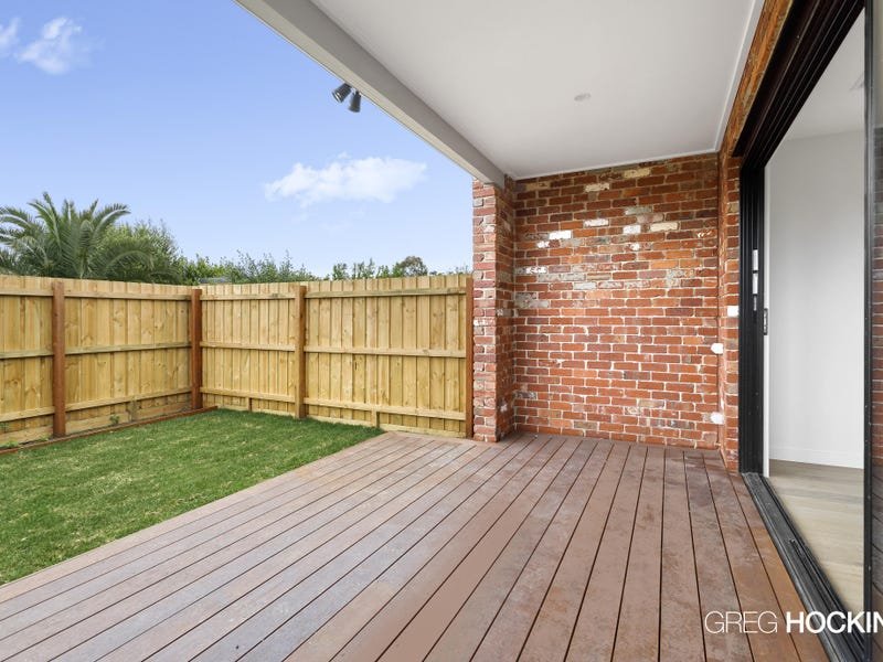 2/8 Angliss Street, Yarraville image 5